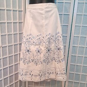 Chic A-Line Skirt with Blue Floral Embroidery With Sequins 6741